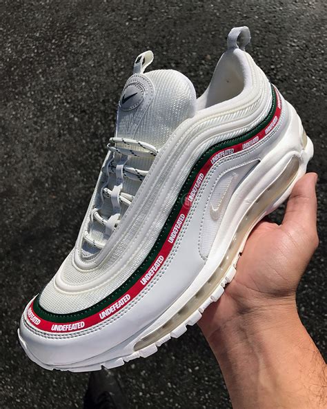 airmax 97 gucci white